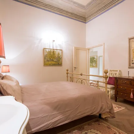 Ghibellina Balcony Apartament