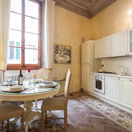 Ghibellina Balcony Apartament